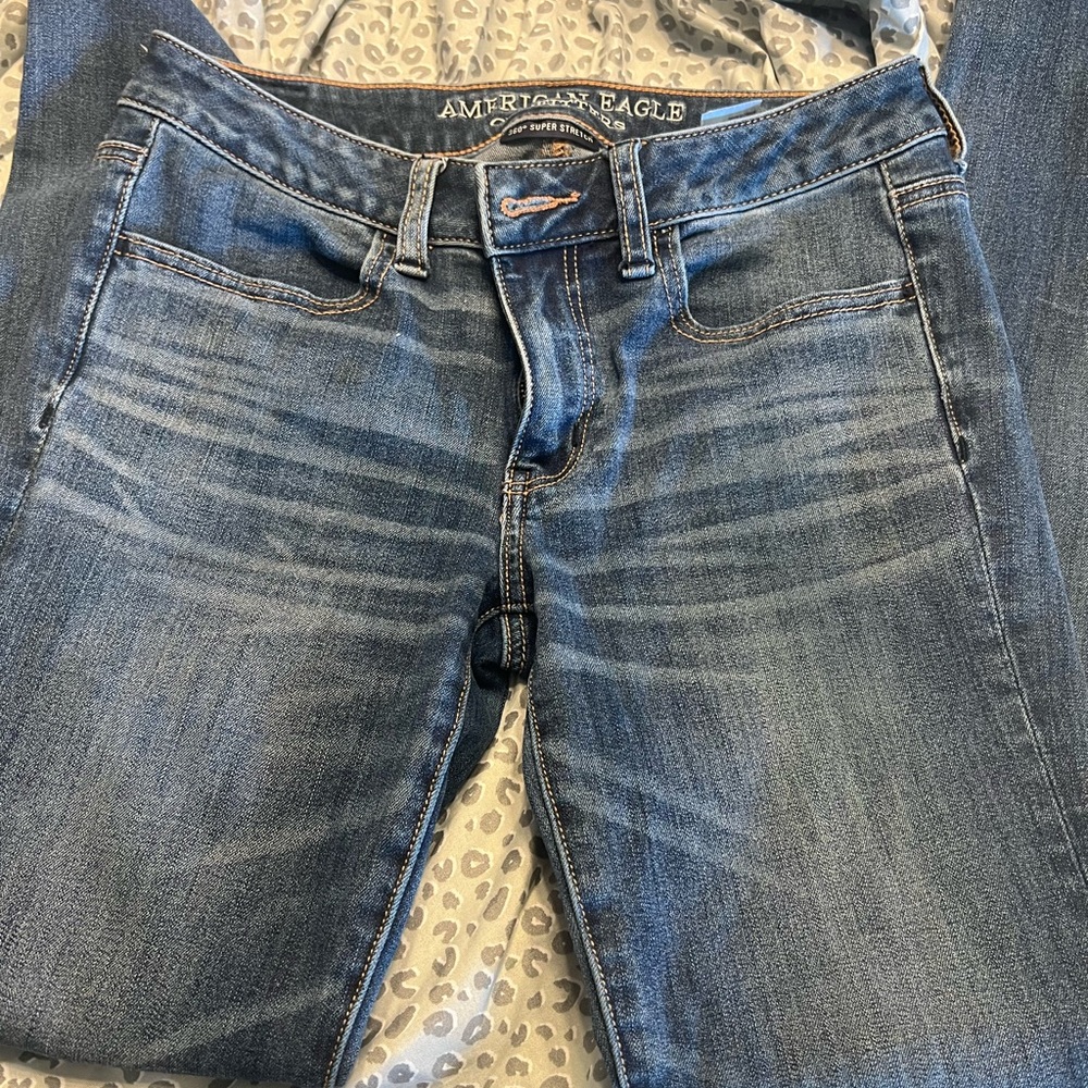 American Eagle 360 super stretch jeans size 2 regular